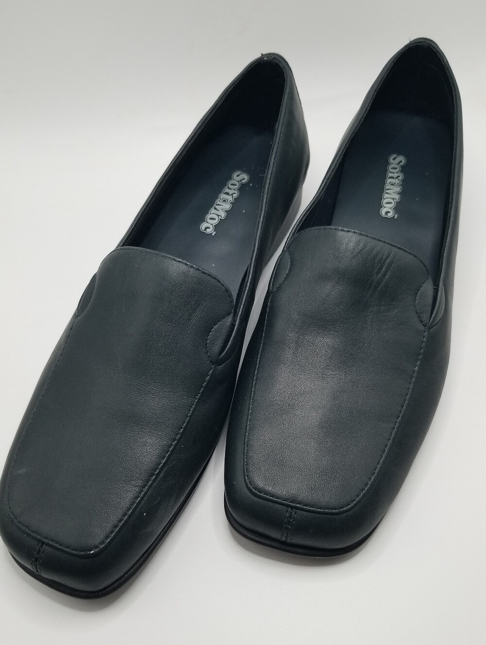 SoftMoc Black Leather Square Toe Loafers Size 8.5